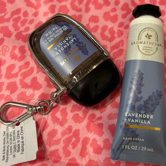 Bath & Body Works Lavender Vanilla Hand Care Set - Picture 4 of 4